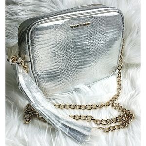 Crossbody bag Silver Metallic Snake Chunky Chain Victorias Secret NWOT